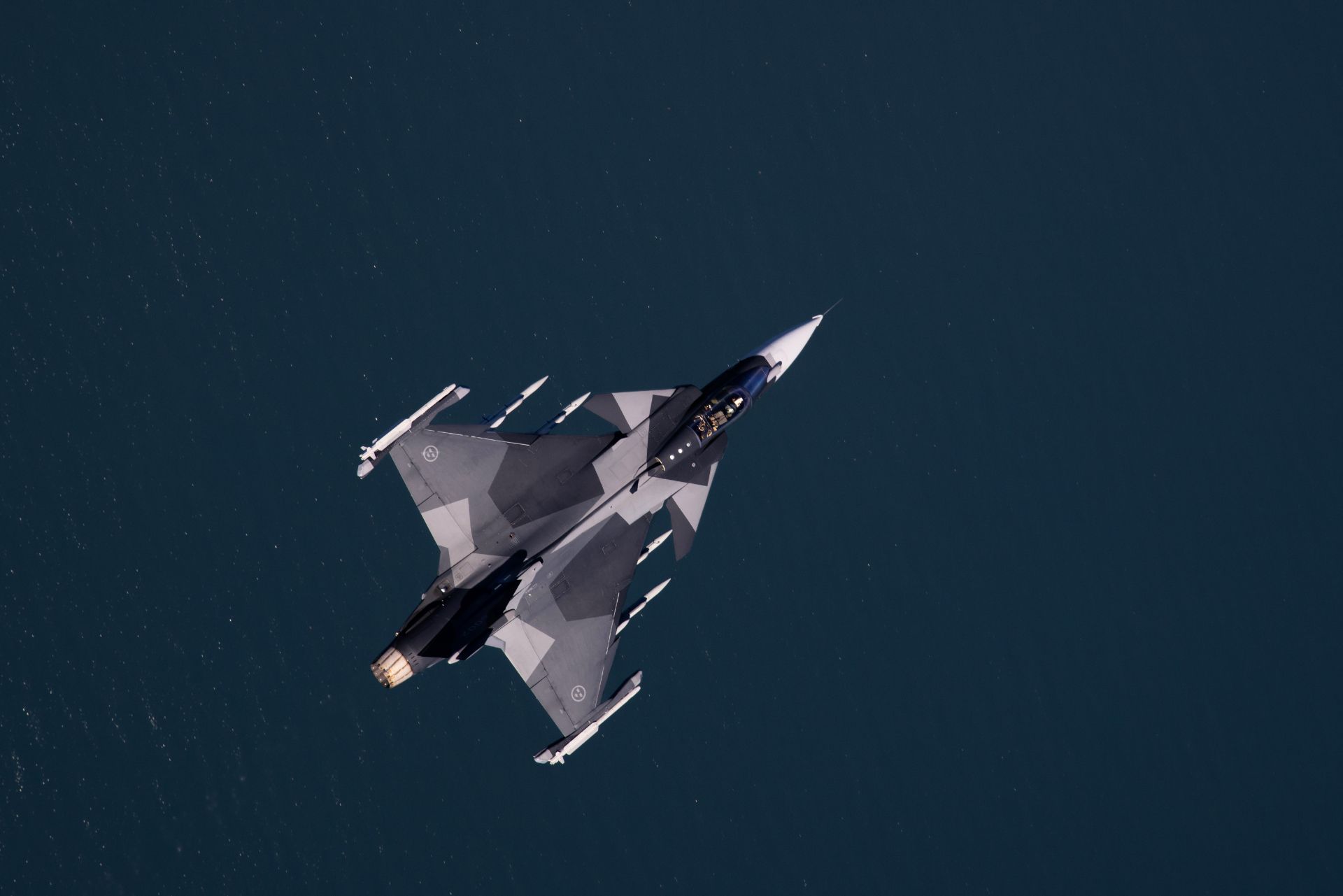 Gripen E- dark back upwards 2